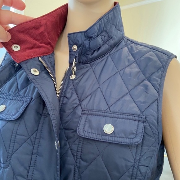 NWT Banana Republic quilted navy field vest - Picture 13 of 16